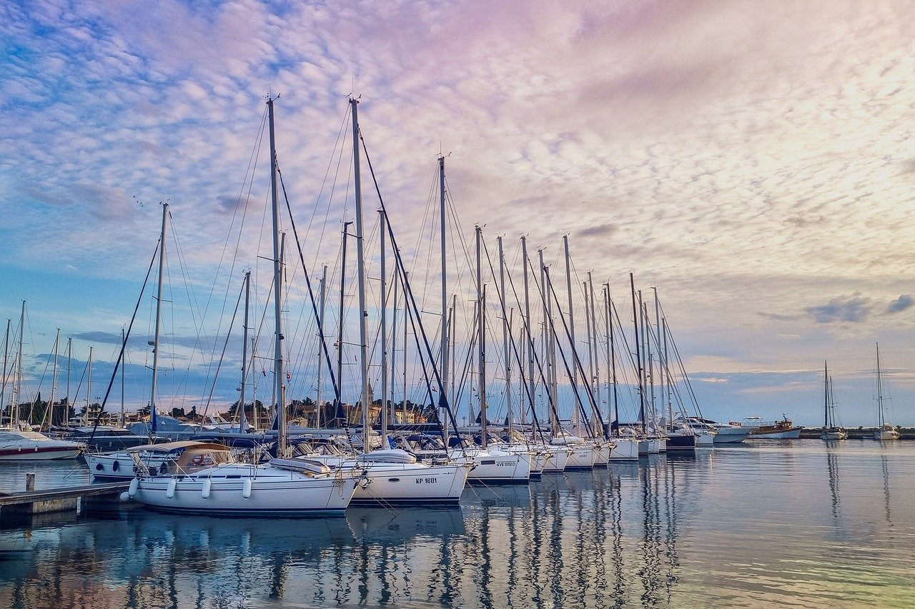 yachts, boats, sunset-6362348.jpg